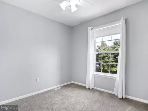 110 Mcmullen Cir, Bear, DE 19701 photo 13