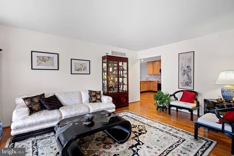 434 E Red Lion Dr, Bear, DE 19701 photo 5