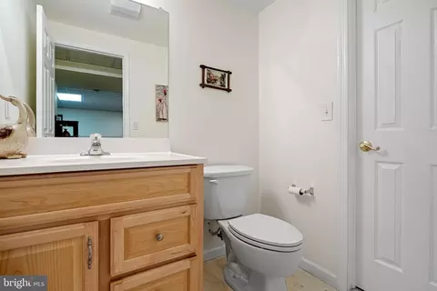 434 E Red Lion Dr, Bear, DE 19701 photo 23