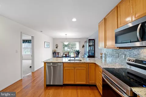 434 E Red Lion Dr, Bear, DE 19701 photo 8