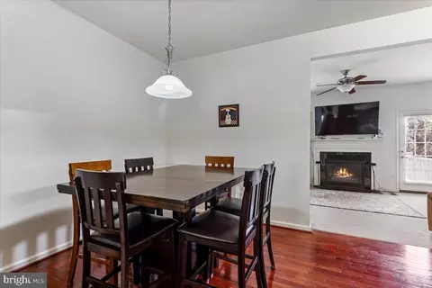 367 Latrobe Dr, Newark, DE 19702 photo 15