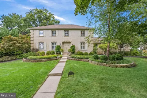 701 Sharpley Rd, Wilmington, DE 19803