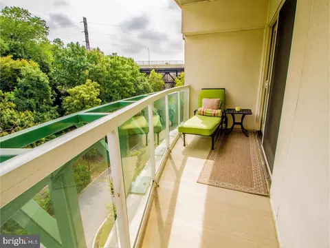 1702 N Park Dr #64, Wilmington, DE 19806