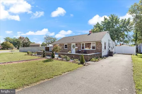 148 Edge Ave, New Castle, DE 19720