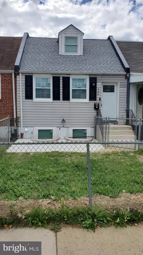 926 E 27th St, Wilmington, DE 19802 photo 2