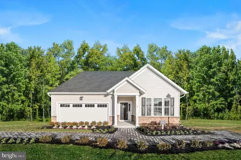 1002 Shannon Falls Dr, Newark, DE 19702