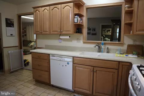 108 Kingswood Rd, Newark, DE 19713 photo 9