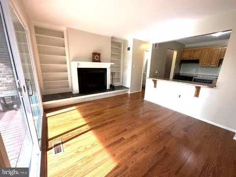 4942 S Tupelo Turn Turn, Wilmington, DE 19808