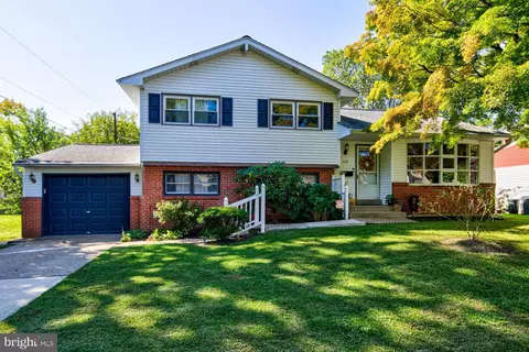 319 Ashbourne Rd, Claymont, DE 19703