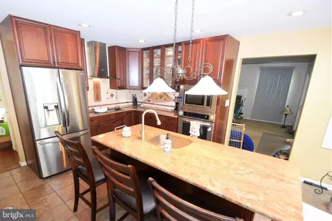 2 Oakridge Ct, Newark, DE 19711 photo 6