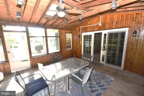 2 Oakridge Ct, Newark, DE 19711 photo 18