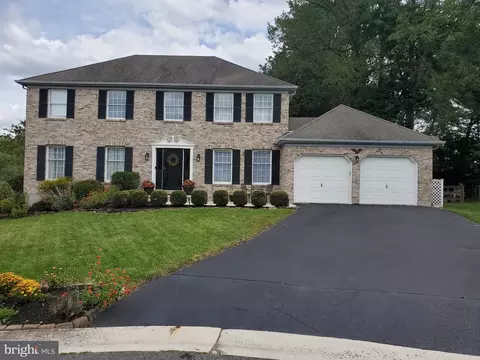 5 Maureen Ct, Wilmington, DE 19808