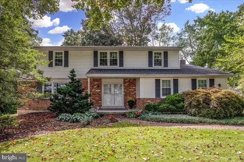 2500 Raven Rd, Wilmington, DE 19810