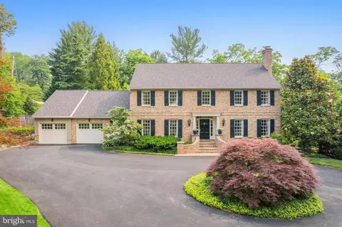 2001 Kentmere Pl, Wilmington, DE 19806