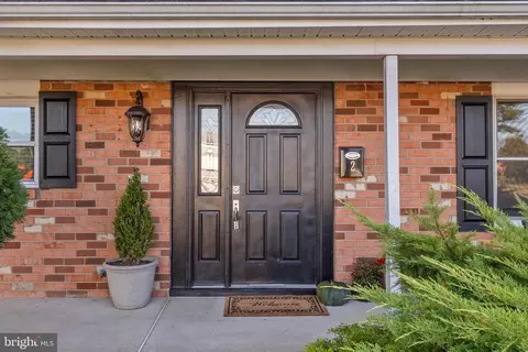 Exterior - 2 Robscott Turn Turn, Newark, DE 19713 photo 6 of 15