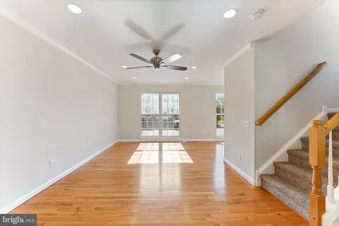 1 Charles Ct, Newark, DE 19702 photo 9