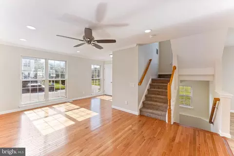 1 Charles Ct, Newark, DE 19702 photo 8