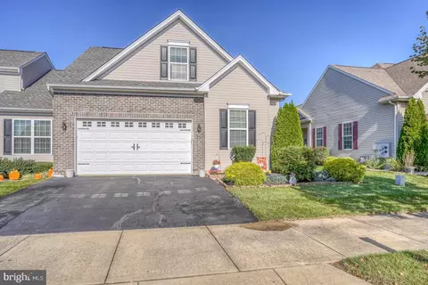 320 Obelisk Ln, Middletown, DE 19709