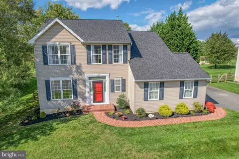 12 Dalton Ct, New Castle, DE 19720