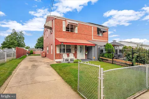 4 Ryan Ave, New Castle, DE 19720