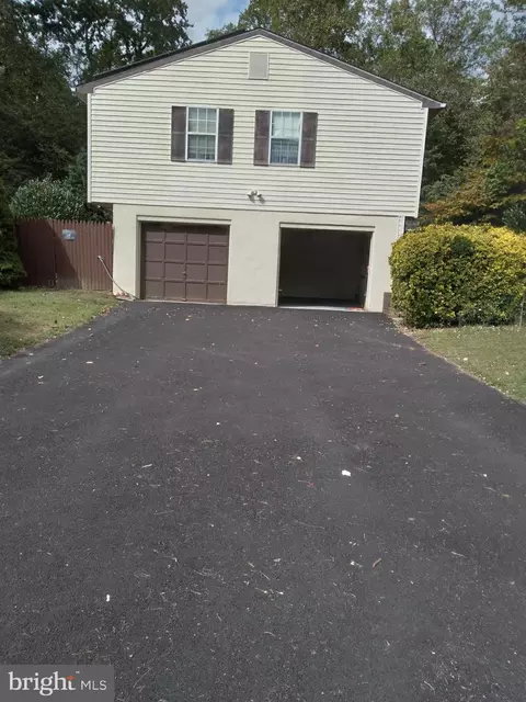 121 Cedar Ave, Newark, DE 19711 photo 2