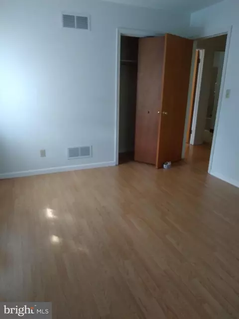 121 Cedar Ave, Newark, DE 19711 photo 5