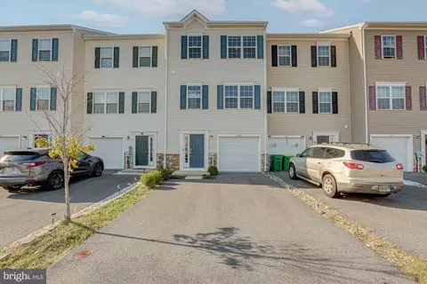 914 Lissicasey Loop, Middletown, DE 19709