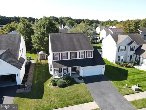 195 Malcolm Forest Rd, New Castle, DE 19720