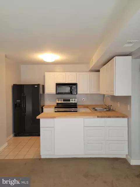 6204 Highland Ct, Wilmington, DE 19802
