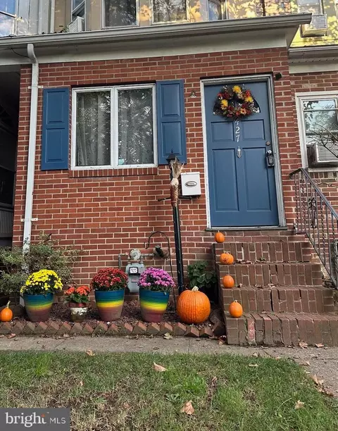 427 S Sycamore St, Wilmington, DE 19805