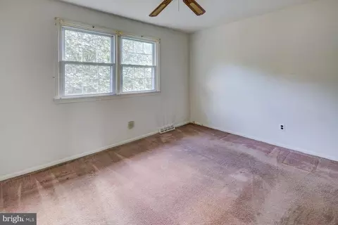 906 Devon Dr, Newark, DE 19711 photo 21