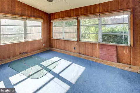 906 Devon Dr, Newark, DE 19711 photo 14