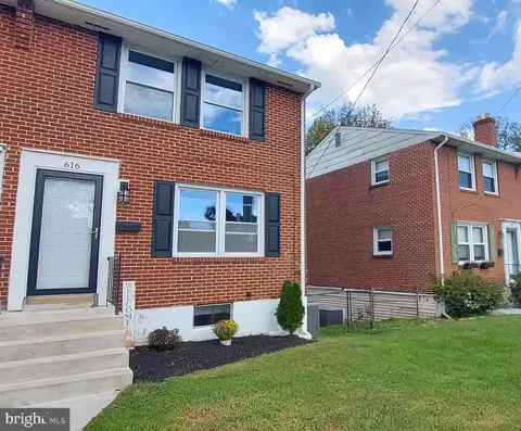 616 N Dupont Rd, Wilmington, DE 19804