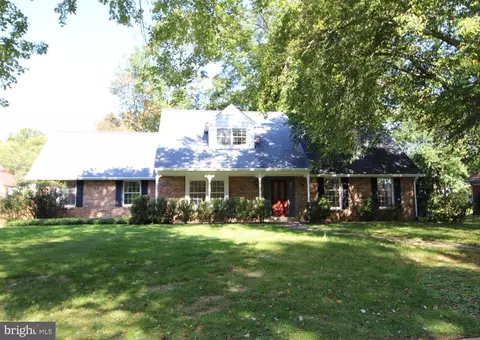 1016 Weldin Cir, Wilmington, DE 19803
