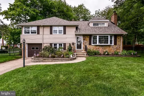 1807 Floral Dr, Wilmington, DE 19810