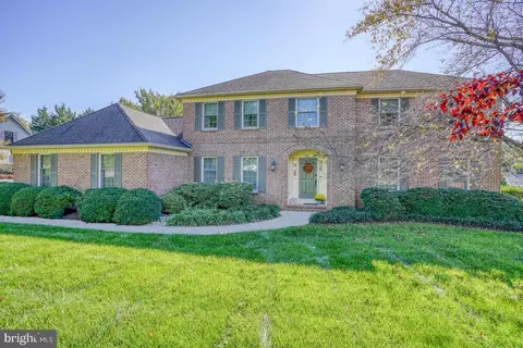11 Thornberry Ln, Hockessin, DE 19707