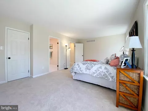 17 Gloucester Ct, Newark, DE 19702 photo 18