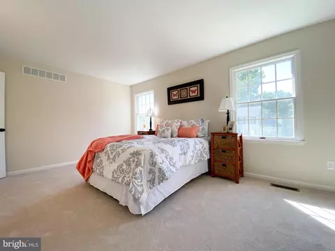 17 Gloucester Ct, Newark, DE 19702 photo 17