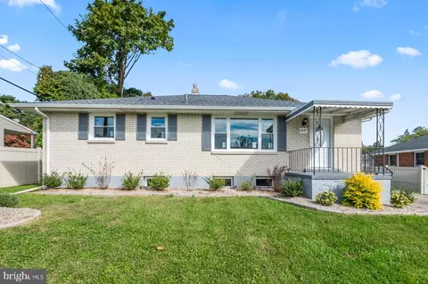2437 E Parris Dr, Wilmington, DE 19808