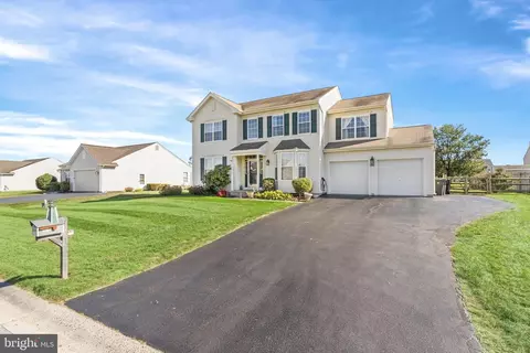 12 Mailly Dr, Townsend, DE 19734 photo 3