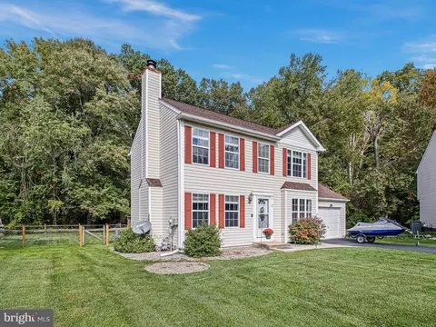214 Dunsmore Dr, Newark, DE 19713