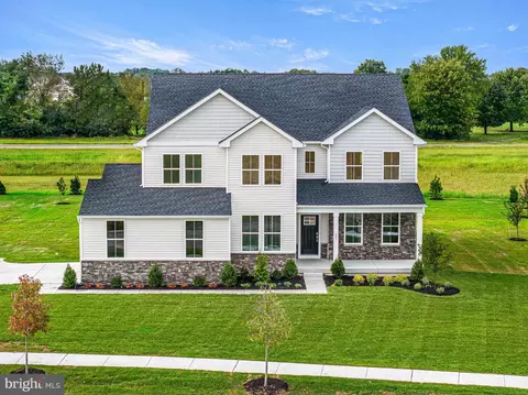 227 Goldleaf Dr E, Middletown, DE 19709