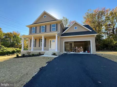 6 Timber Ln, Wilmington, DE 19803