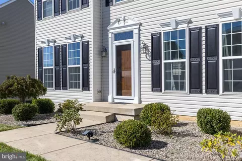 714 Tracy Cir, Townsend, DE 19734 photo 2