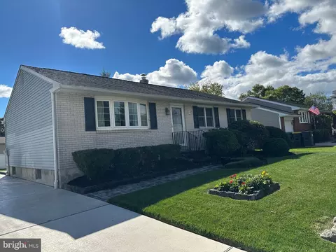 23 Vansant, Newark, DE 19711 photo 2