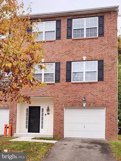 300 Camerton Ln, Townsend, DE 19734
