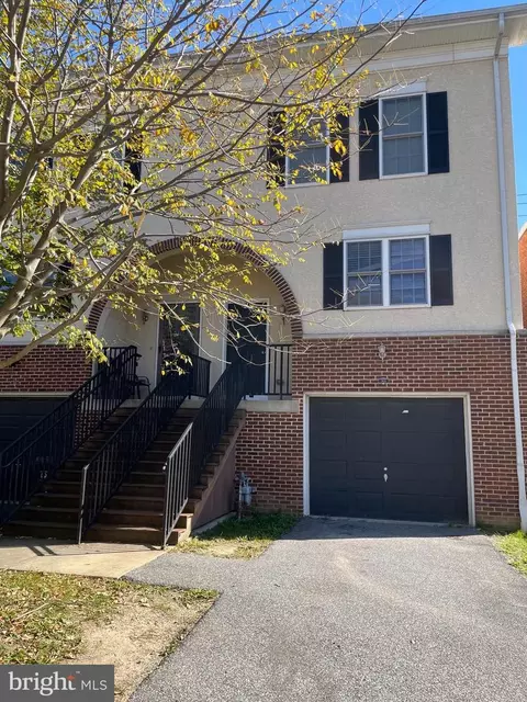 2810 Prestwyck Ct, Wilmington, DE 19802