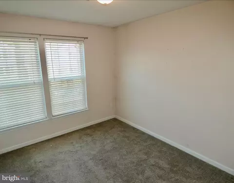 9 E Christina Pl, Newark, DE 19702 photo 27