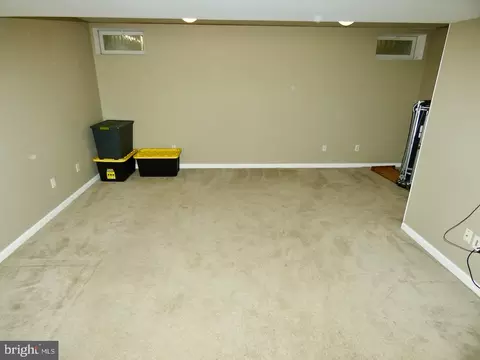 9 E Christina Pl, Newark, DE 19702 photo 36