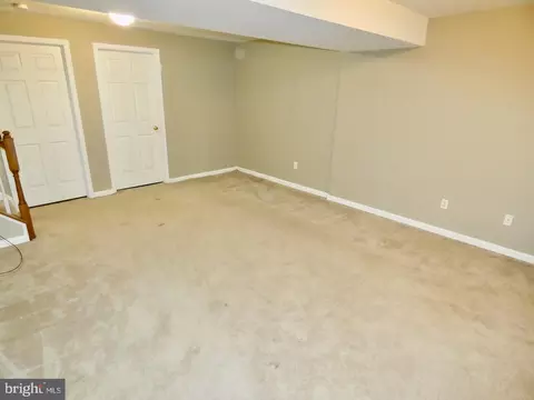 9 E Christina Pl, Newark, DE 19702 photo 41